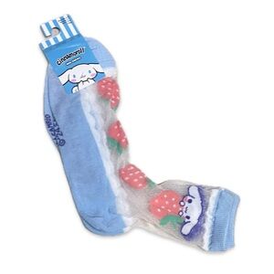 Sanrio Cinnamoroll Sheer Strawberry Socks